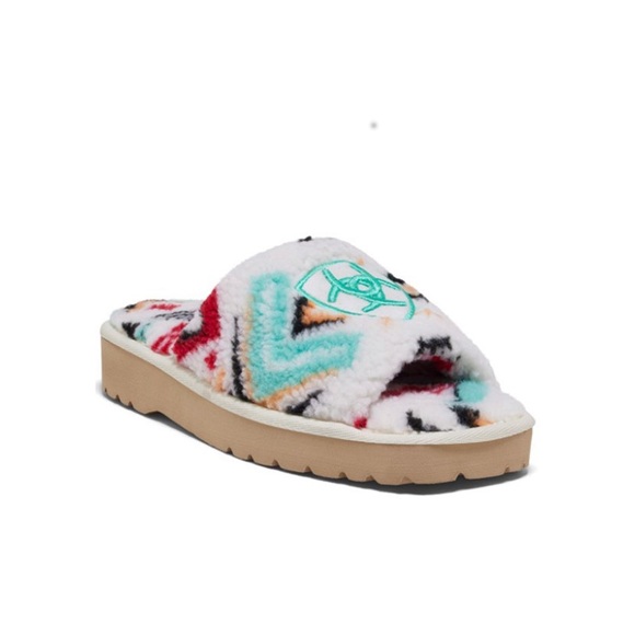 Ariat Shoes - NWT Ariat